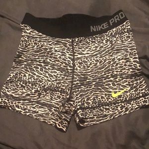 Nike pro spandex (M)